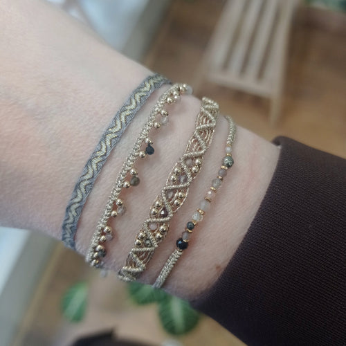 Designed and handwoven to be worn at all times using traditional artisanal handcrafting and techniques that take plenty of time and love  Details:  - Handwoven using Polyester  -Can be worn in the water  - Stainless steel "LeJu London" logo/tag  - Width 3mm