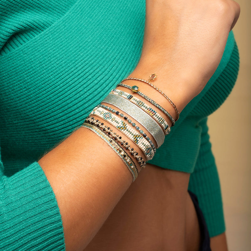 HANDMADE GLASS BEADS BRACELET IN GREEN AND BEIGE TONES