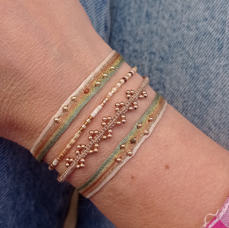 HANDMADE JESTIC BRACELET IN GREEN TONES