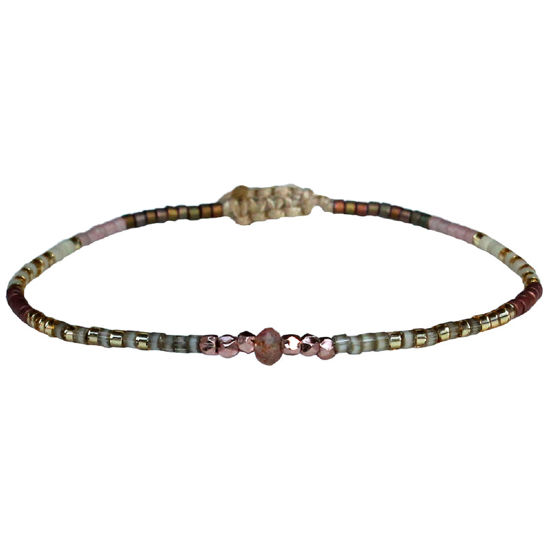 SINGLE HANDWOVEN BRACELET IN NEUTRAL TONES