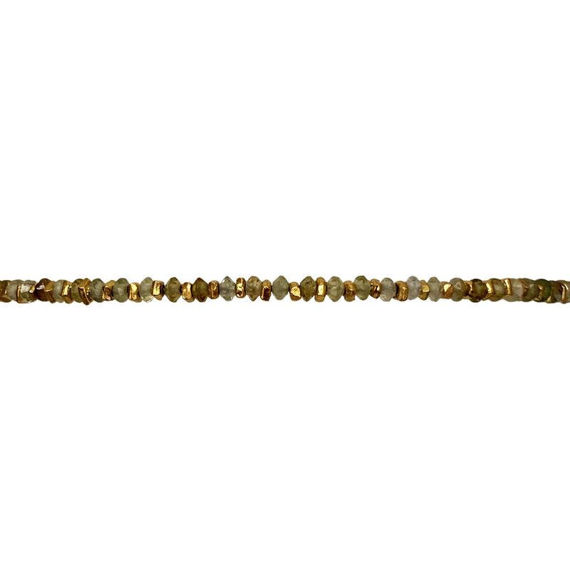 HANDMADE VIOLET BRACELET FEATURING GOLD AND TSAVORITE STONES