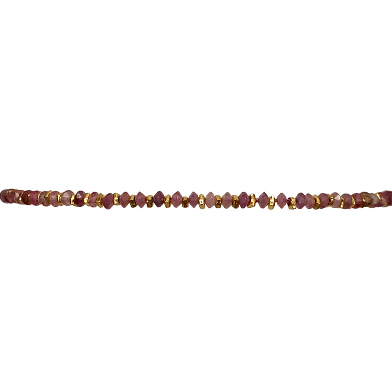 '- Pink tourmaline Stones  - Vermeil faceted beads  - Width 2mm  -Women bracelet  - Adjustable bracelet  -Can be worn in the  water