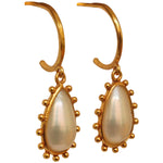 HANGING PEARL EARRINGS