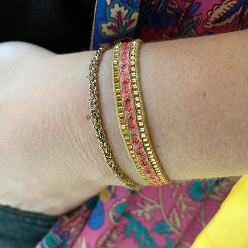 HANDMADE BOHO BRACELET IN GOLD