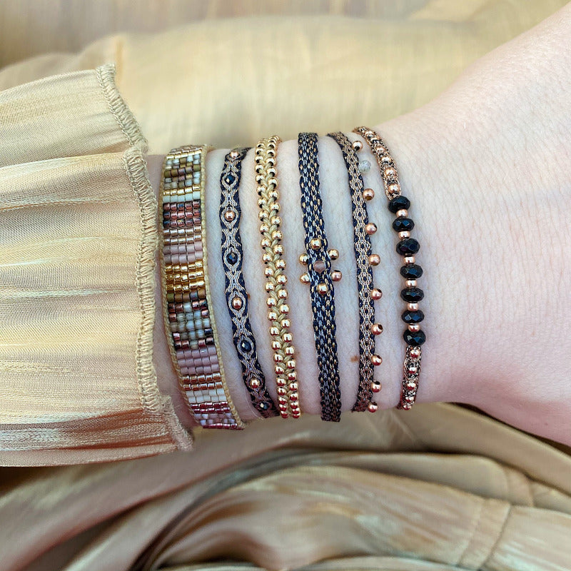 STONES BRACELET IN COPPER AND BLACK TONES