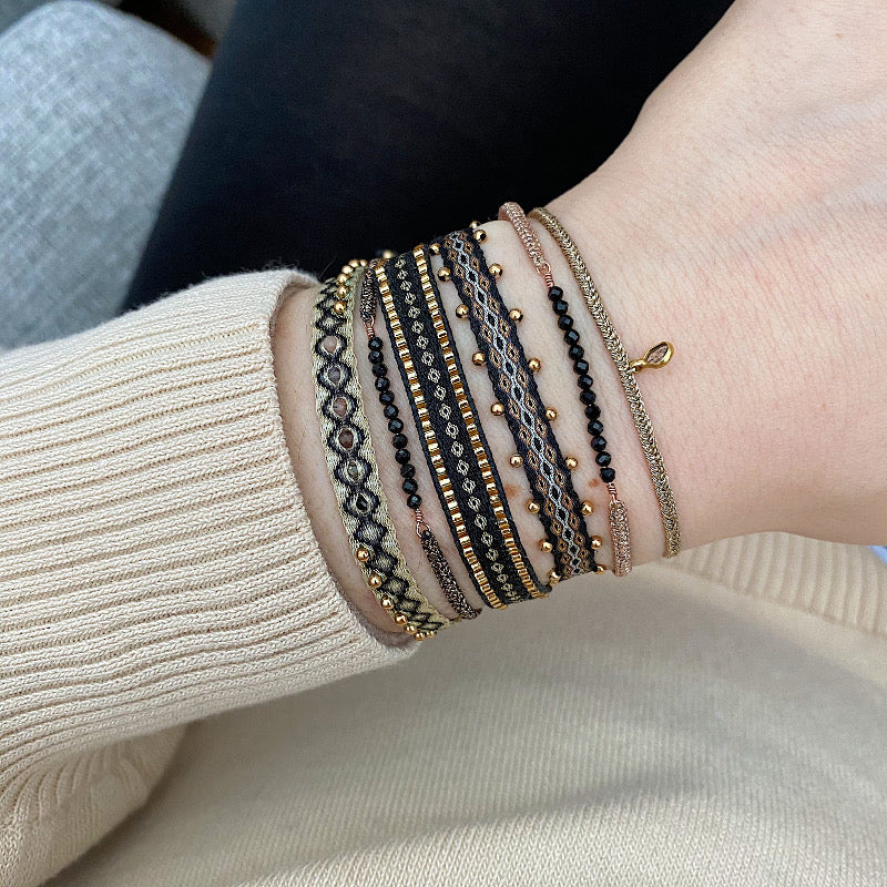 GEM BRACELET IN GOLD TONES & SPINEL SEMI-PRECIOUS STONE