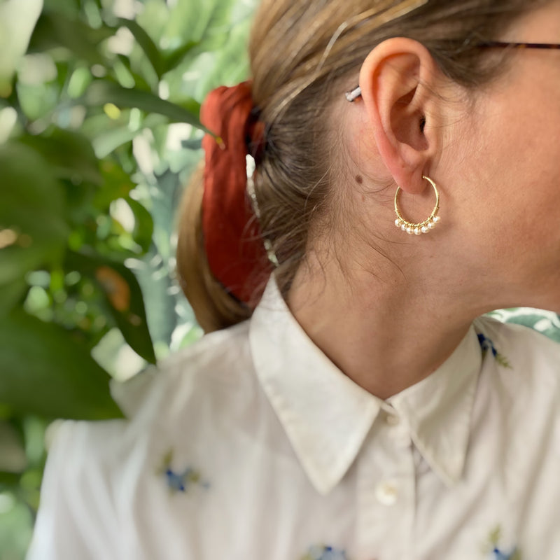 SMALL GOLD KIARA PEARL EARRINGS