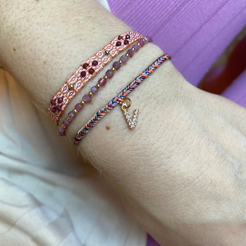 PETITE HANDMADE BRACELET FEATURING LETTER V ZIRCON CHARM