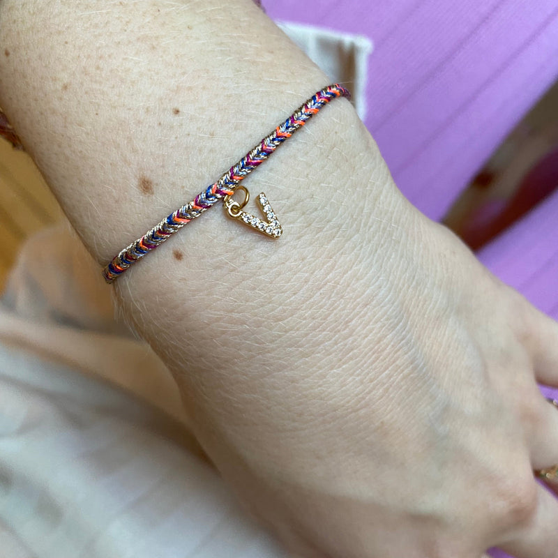 PETITE HANDMADE BRACELET FEATURING LETTER V ZIRCON CHARM