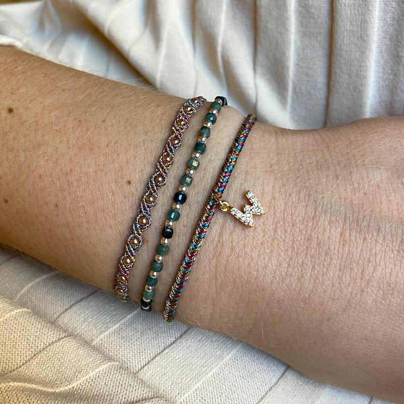 PETITE HANDMADE BRACELET FEATURING LETTER W ZIRCON CHARM