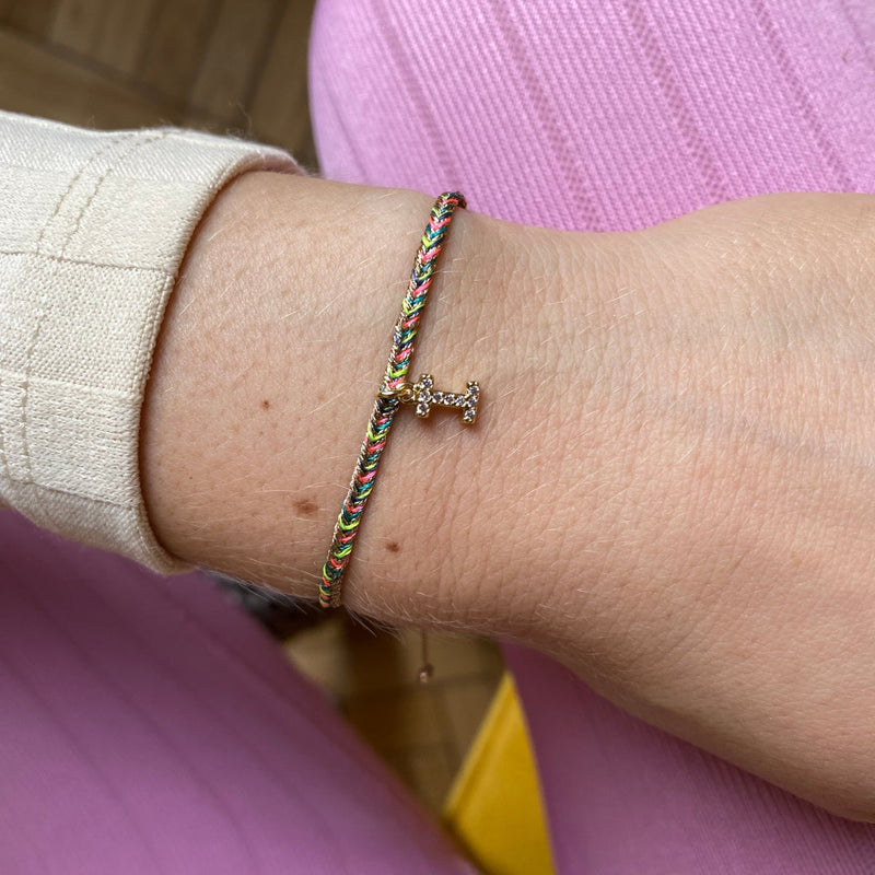 PETITE HANDMADE BRACELET FEATURING LETTER I ZIRCON CHARM