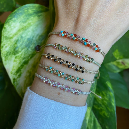 HANDMADE NORA BRACELET IN GOLD WITH TURQUOISE SEMI-PRECIOUS STONES