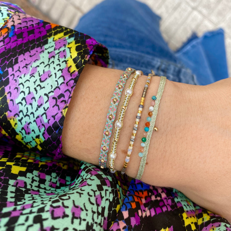 HANDMADE PEACOCK BRACELET IN GREEN AND GOLD TONES