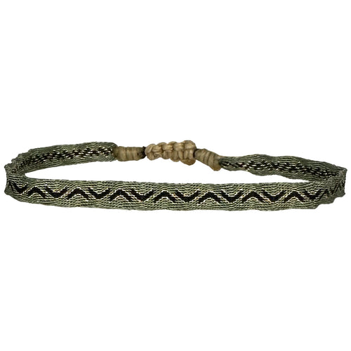 Designed and handwoven to be worn at all times using traditional artisanal handcrafting and techniques that take plenty of time and love  Details:  - Handwoven using Polyester  -Can be worn in the water  - Stainless steel "LeJu London" logo/tag  - Width 3mm