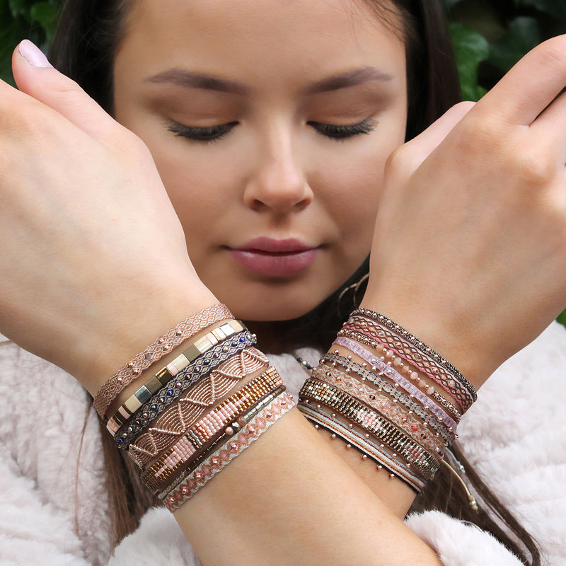 MAJESTIC HANDWOVEN BRACELET IN PINK TONES