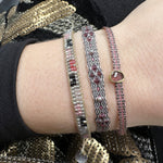 This cool bracelet is handwoven by our team of artisans in Colombia using Japanese glass beads.   Wear it with your favourite accessories !  Details:      Women Bracelet     Japanese glass beads     Handwoven adjustable bracelet     Width 5mm     Can be worn in the  water