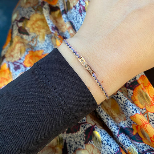DIAMOND BAR BRACELET IN LILAC TONES