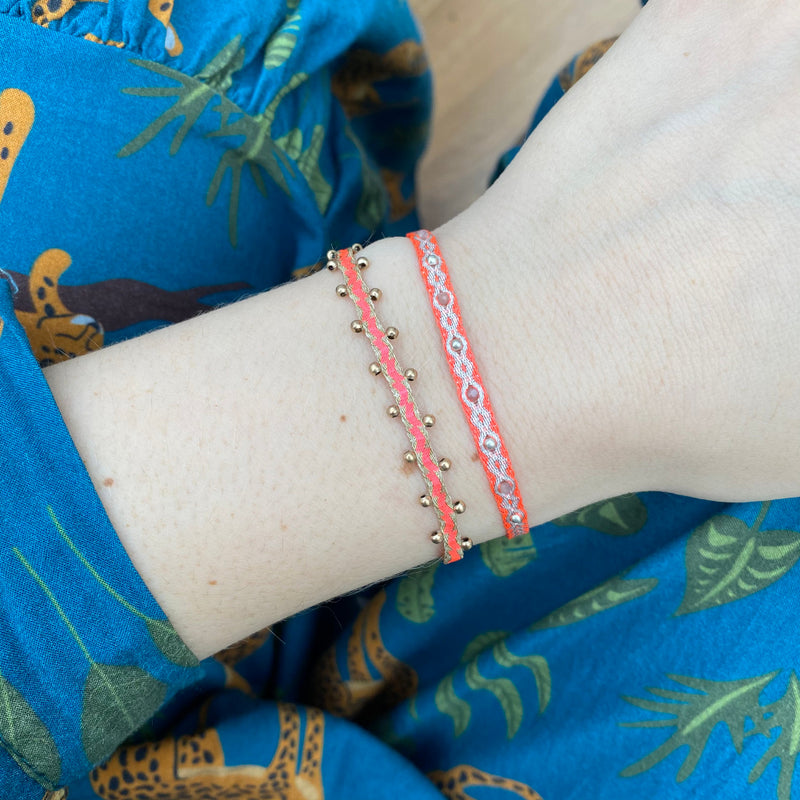 HANDWOVEN BRACELET WITH SILVER AND CHOCOLATE MOONSTONE DETAILS