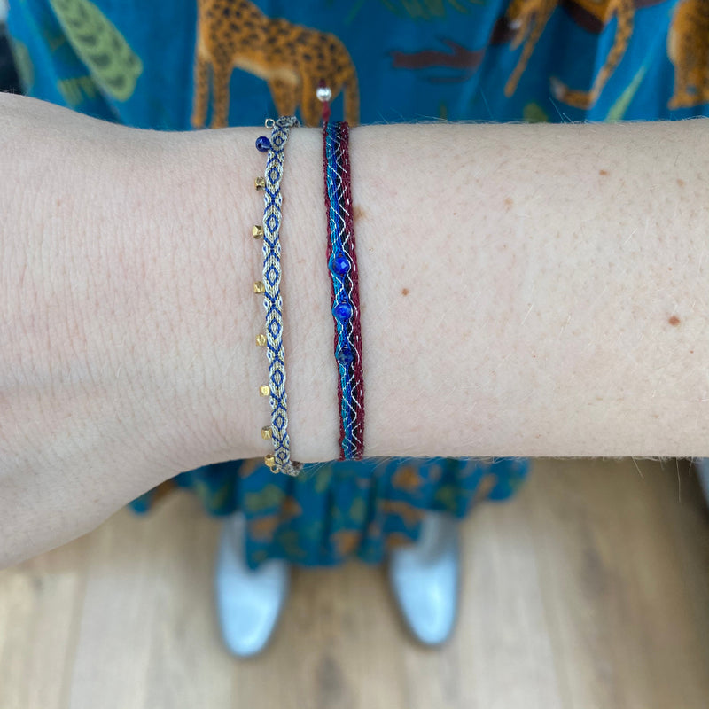 HANDWOVEN BRACELET WITH 3 LAPIS LAZULI STONES