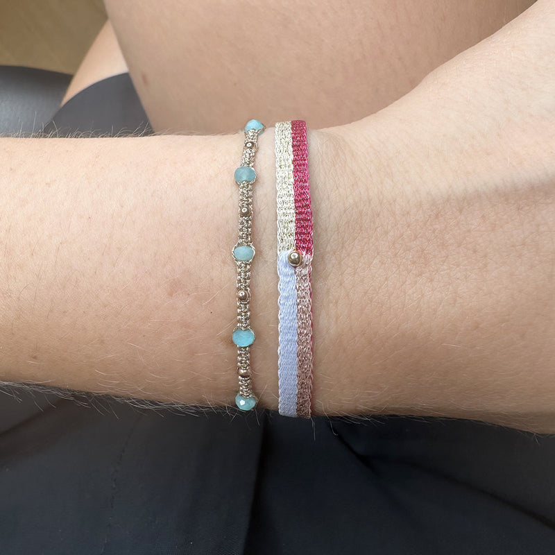 HANDWOVEN BRACELET IN BRIGHT TONES WITHONE GOLD BEAD