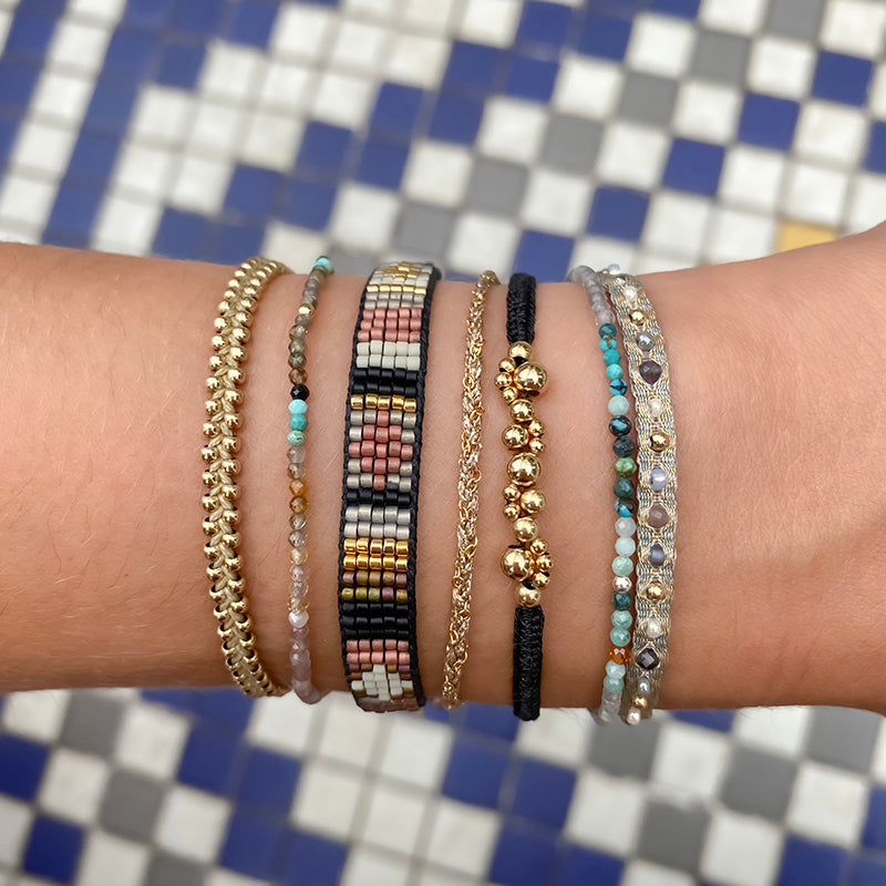 HANDMADE BOHO BRACELET IN GOLD