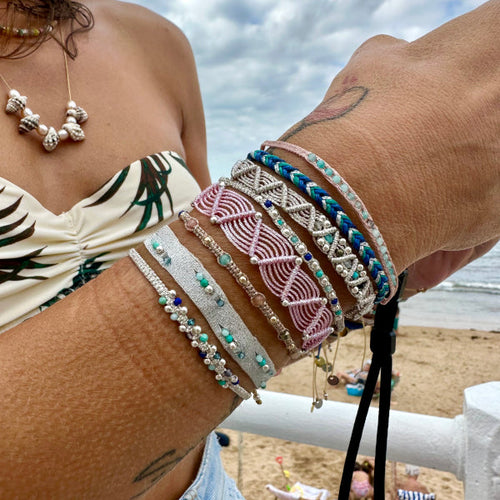  it will illuminate any look. It has been handwoven in Colombia by our team of artisans and features an adjustable pull cord to ensure the perfect fit for all wrists.      Intermixed semi-precious stones     925 sterling silver beads     Handwoven metallic threads     Adjustable pull cord     Width 4mm