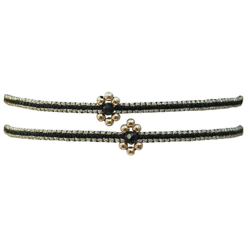 SET OF TWO FLOWER BRACELETS IN BLACK & GOLD