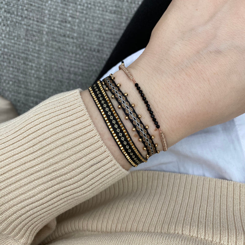 GEM BRACELET IN GOLD TONES & SPINEL SEMI-PRECIOUS STONE