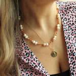 HANAUMA GOLD CHAIN AND PEARLS NECKLACE