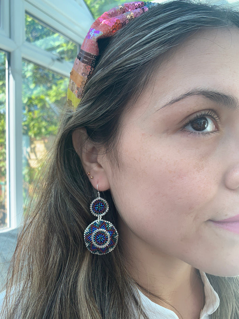 WINTER EARRINGS IN BLUE & SILVER TONES