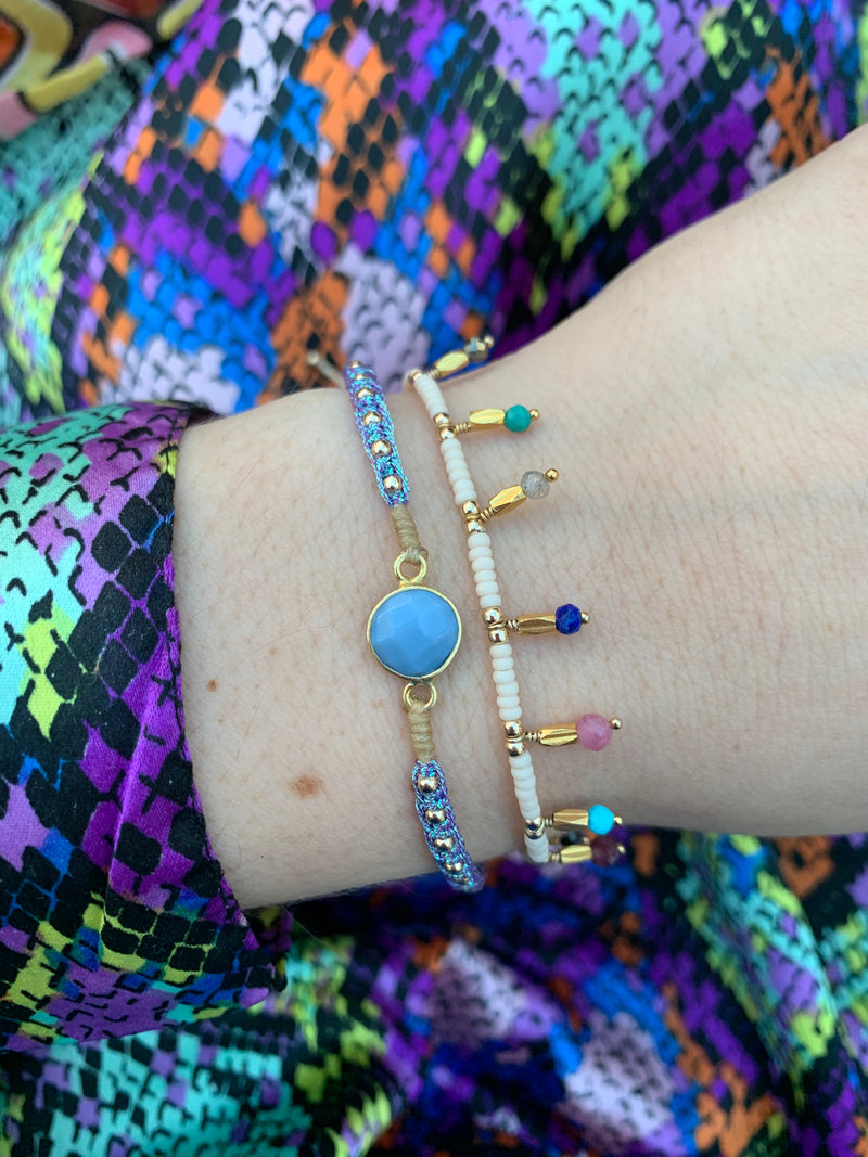 GOLD CHARMS BRACELET
