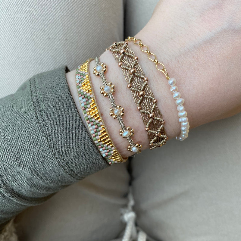 Hanauma Gold Chain and Pearls Handmade Bracelet