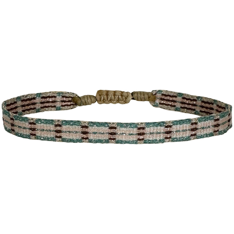 Designed and handwoven to be worn at all times using traditional artisanal handcrafting and techniques that take plenty of time and love This bracelet is handmade using neon polyester threads that glow in the dark!!  Details:  - Handwoven using Polyester  -Can be worn in the water  - Stainless steel "LeJu London" logo/tag  - Width 5mm