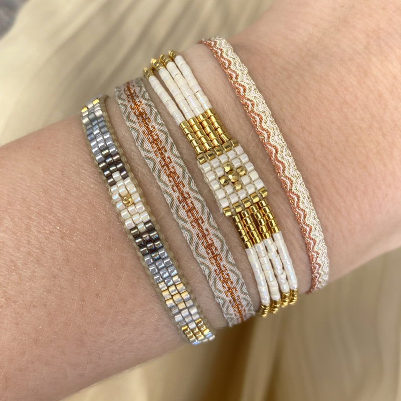 BASIC HANDWOVEN BRACELET IN COPPER TONES