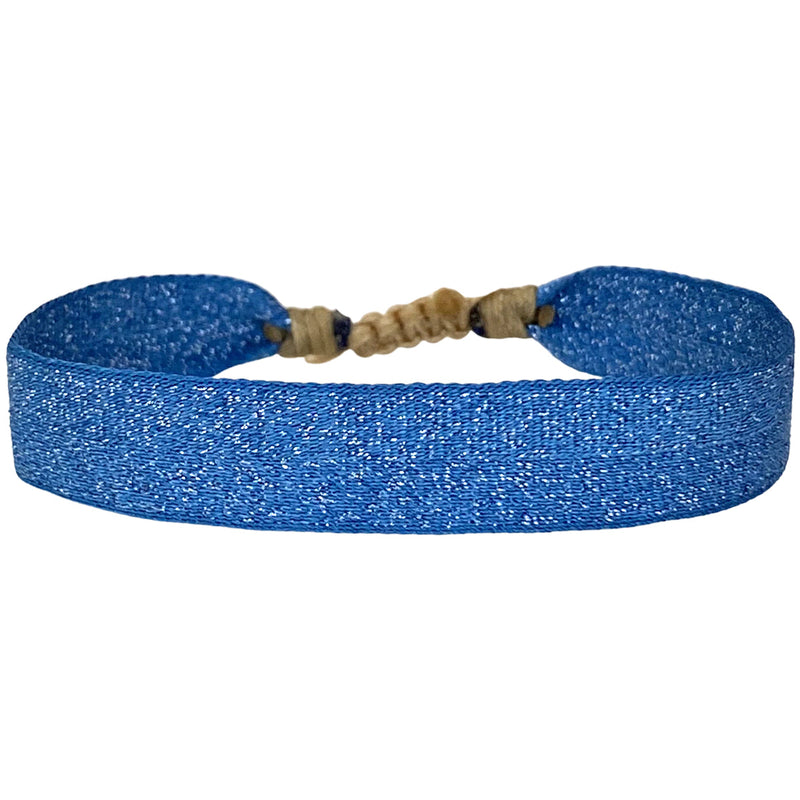 This magnificent design is handwoven using 160 threads, it takes for our master artisans 1 hour and 20 minutes to weave each bracelet. Details:  - Handwoven using Polyester  - Can be worn in the water - Width 8 mm  -Adjustable bracelet  -Women bracelet
