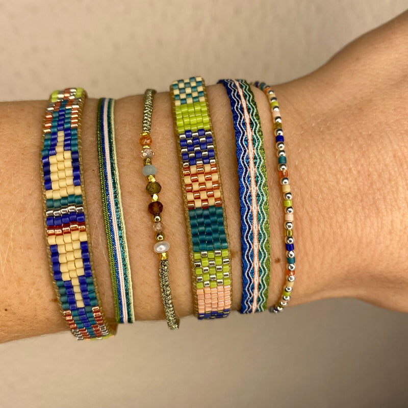 HANDMADE SET OF 3 BRACELETS WITH GOLD AND GEMSTONES DETAILS